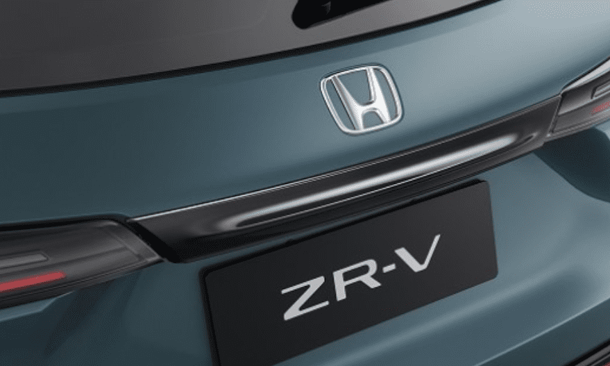 08F523V0830 - MOLDURA DE TAMPA TRASEIRA ZRV